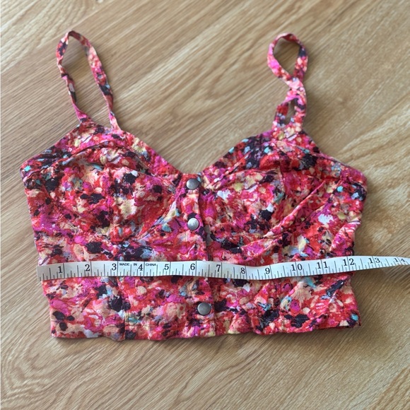 3 for $20 Floral Pink Crop Top - Picture 1 of 5